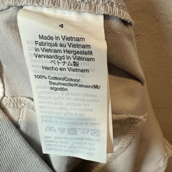 J. Crew Women's 5" Chino Shorts Light Gray 100% Cotton Size 4 - Picture 13 of 14